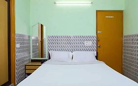 Pop Hotel Nand Palace